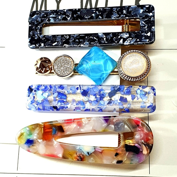 Accessories - 4 for $15  Jewel Tortoise Resin Hair Clips 4pc